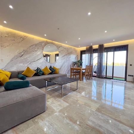 Luxury 3 Bedroom Panoramic Views In Hotspot With Fibre Optic Wifi And Netflix Танжер Екстериор снимка